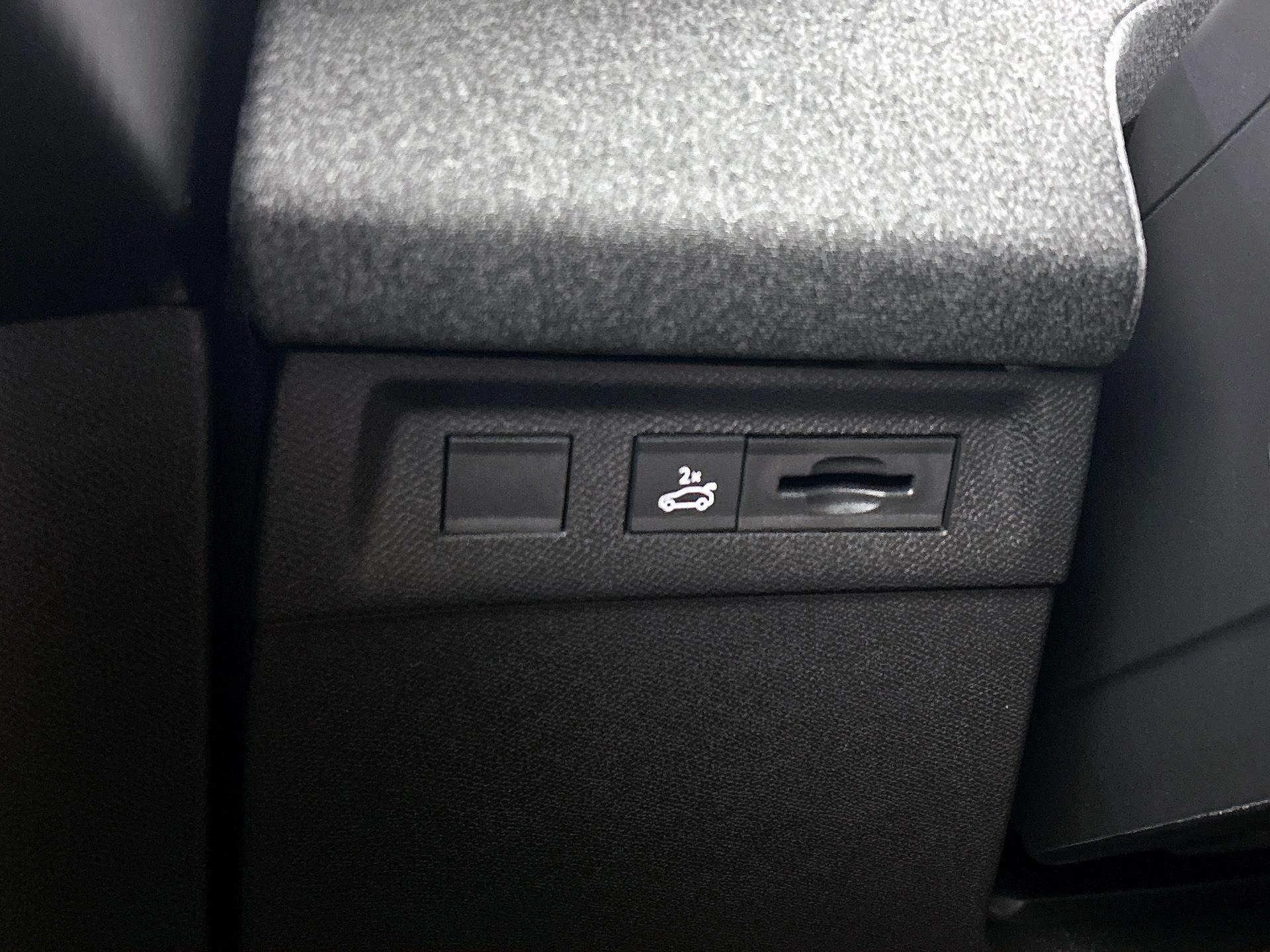 Opel-Grandland-image-32