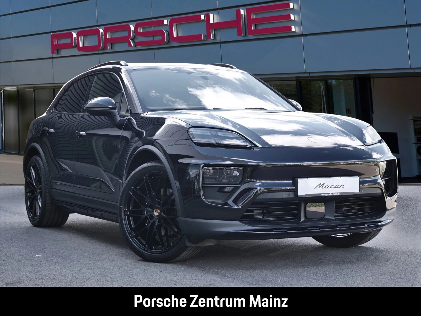 Porsche-Macan-image-1