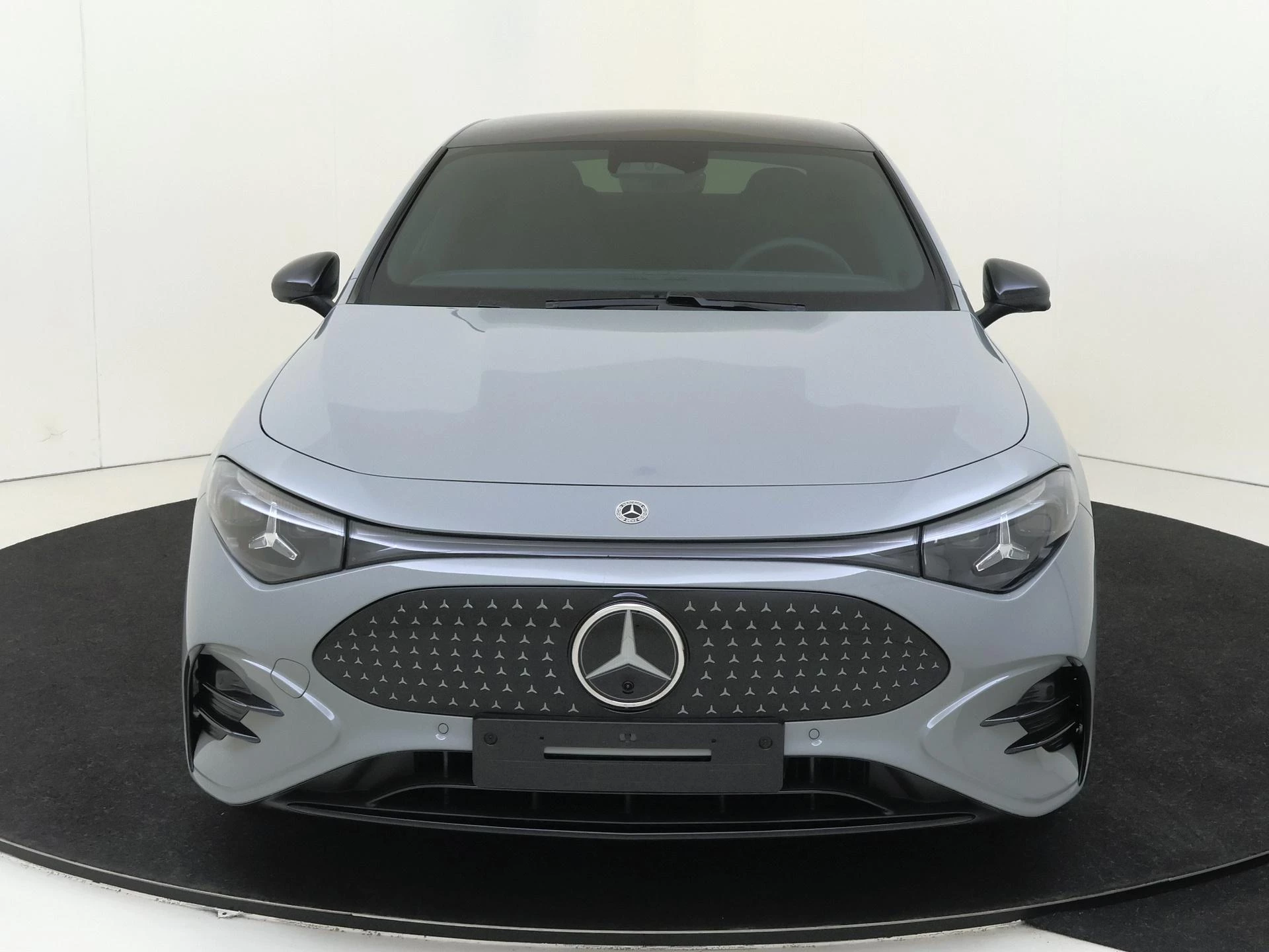 Mercedes-Benz-CLA-image-5