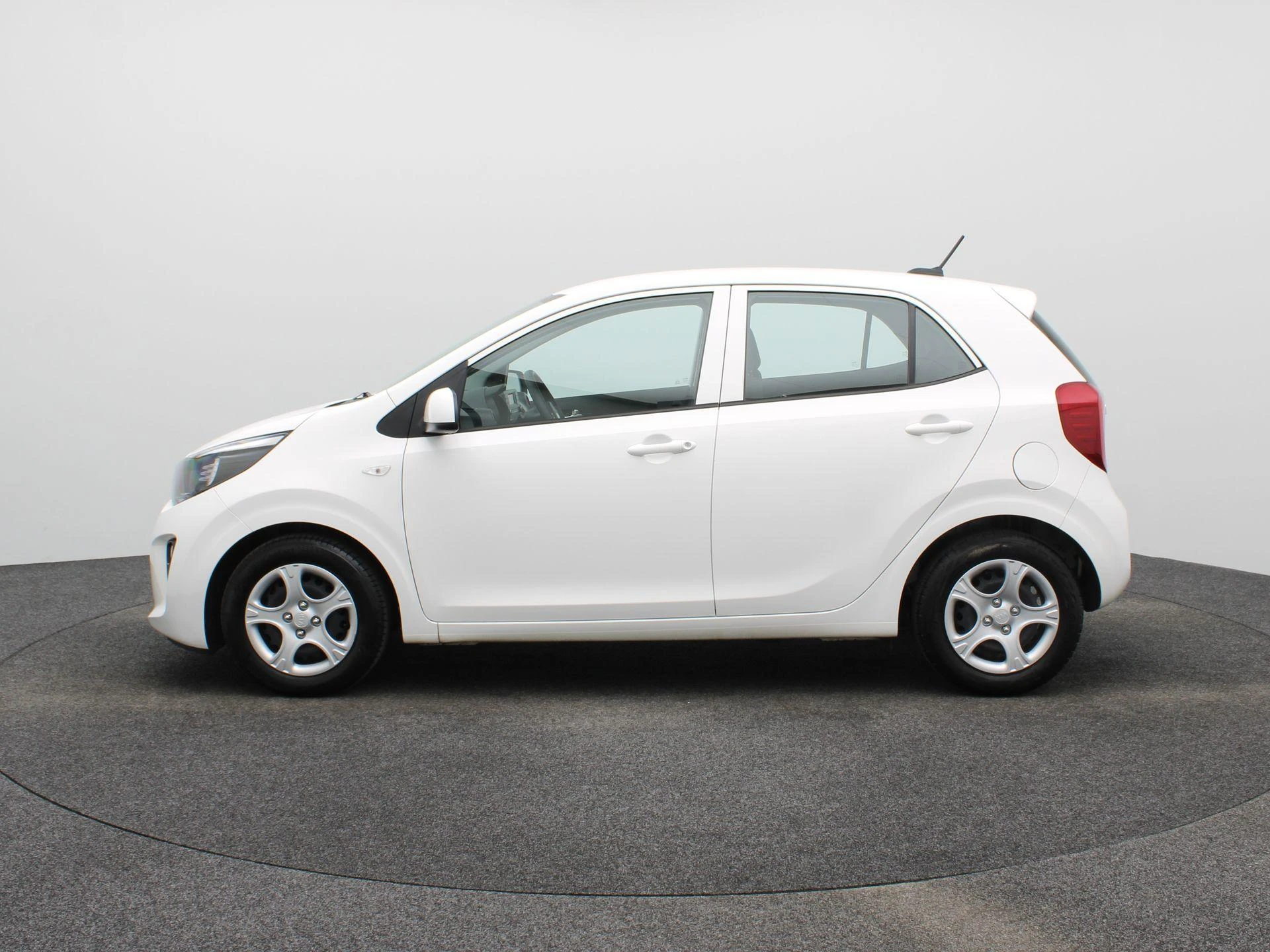 Kia-Picanto-image-3
