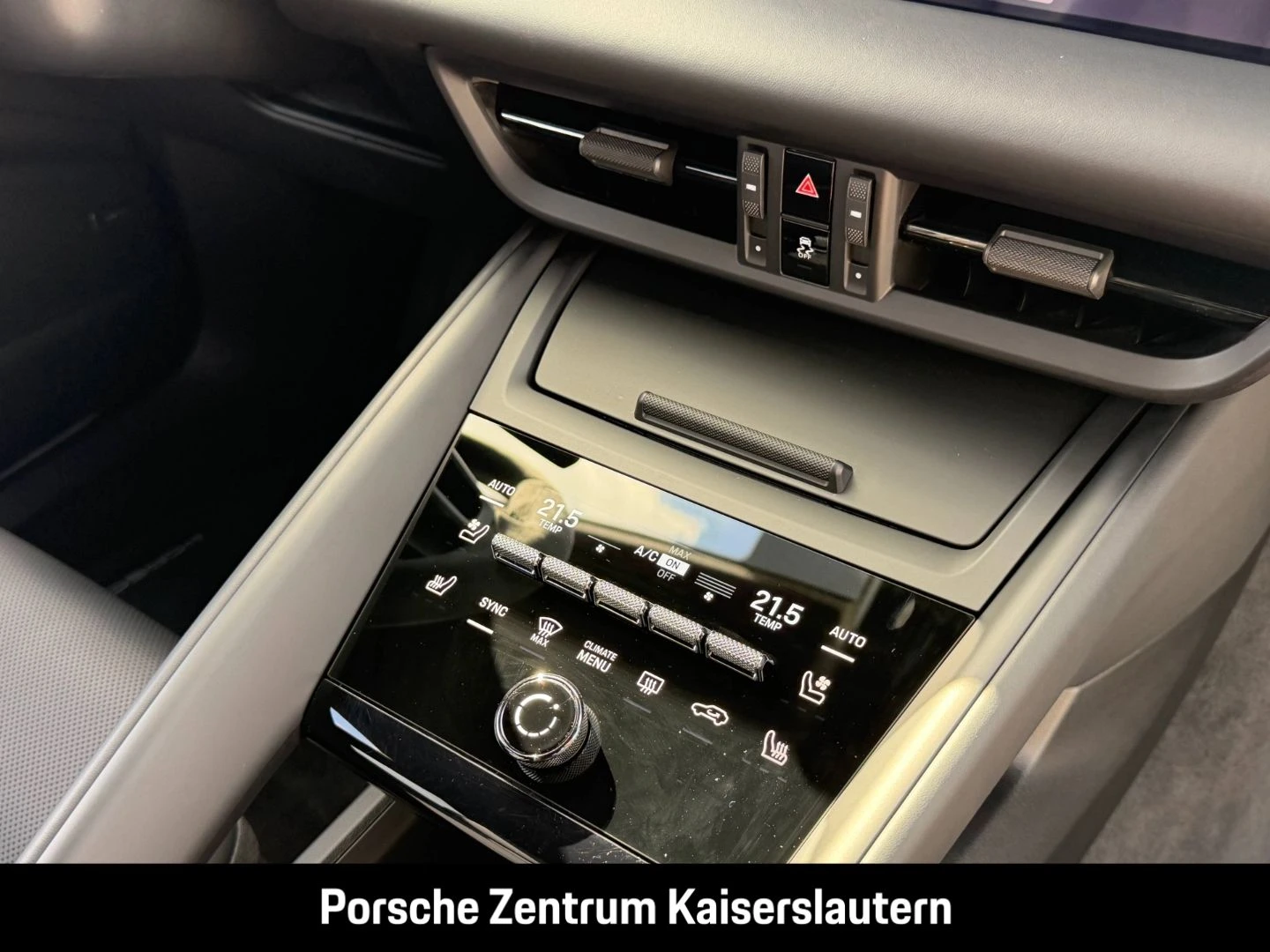 Porsche-Macan-image-37