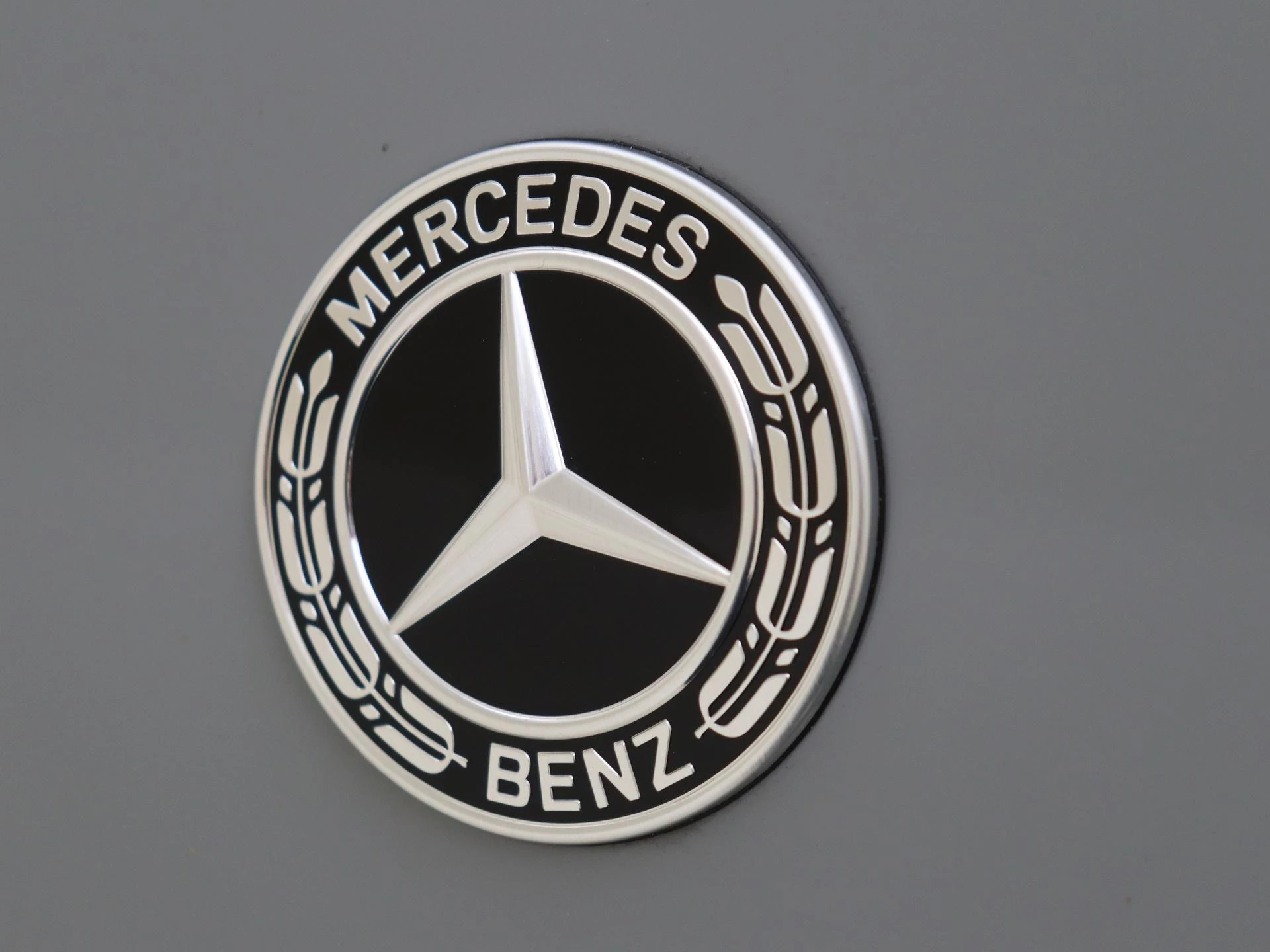 Mercedes-Benz-E-Klasse-image-28