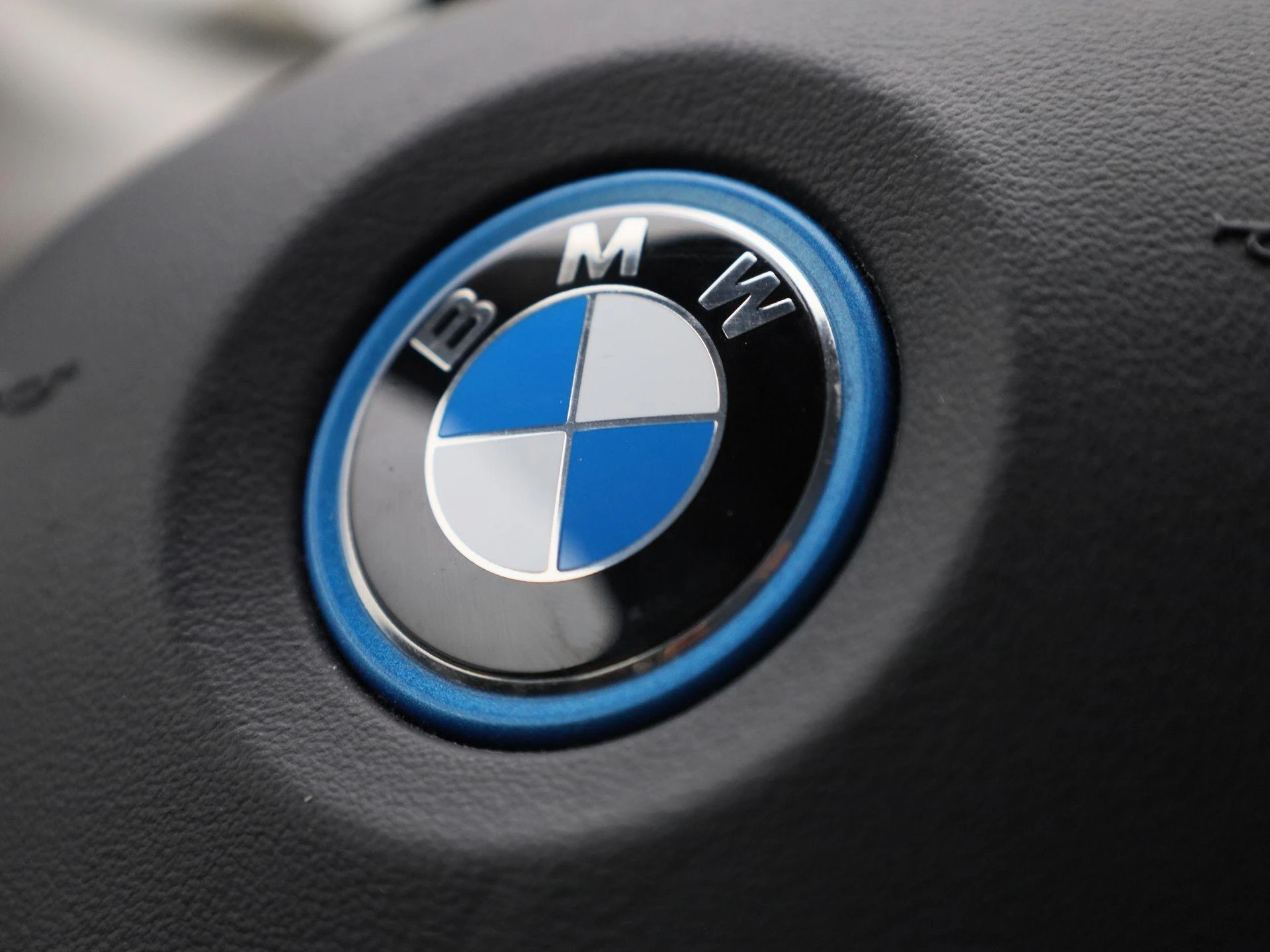 BMW-X1-image-28