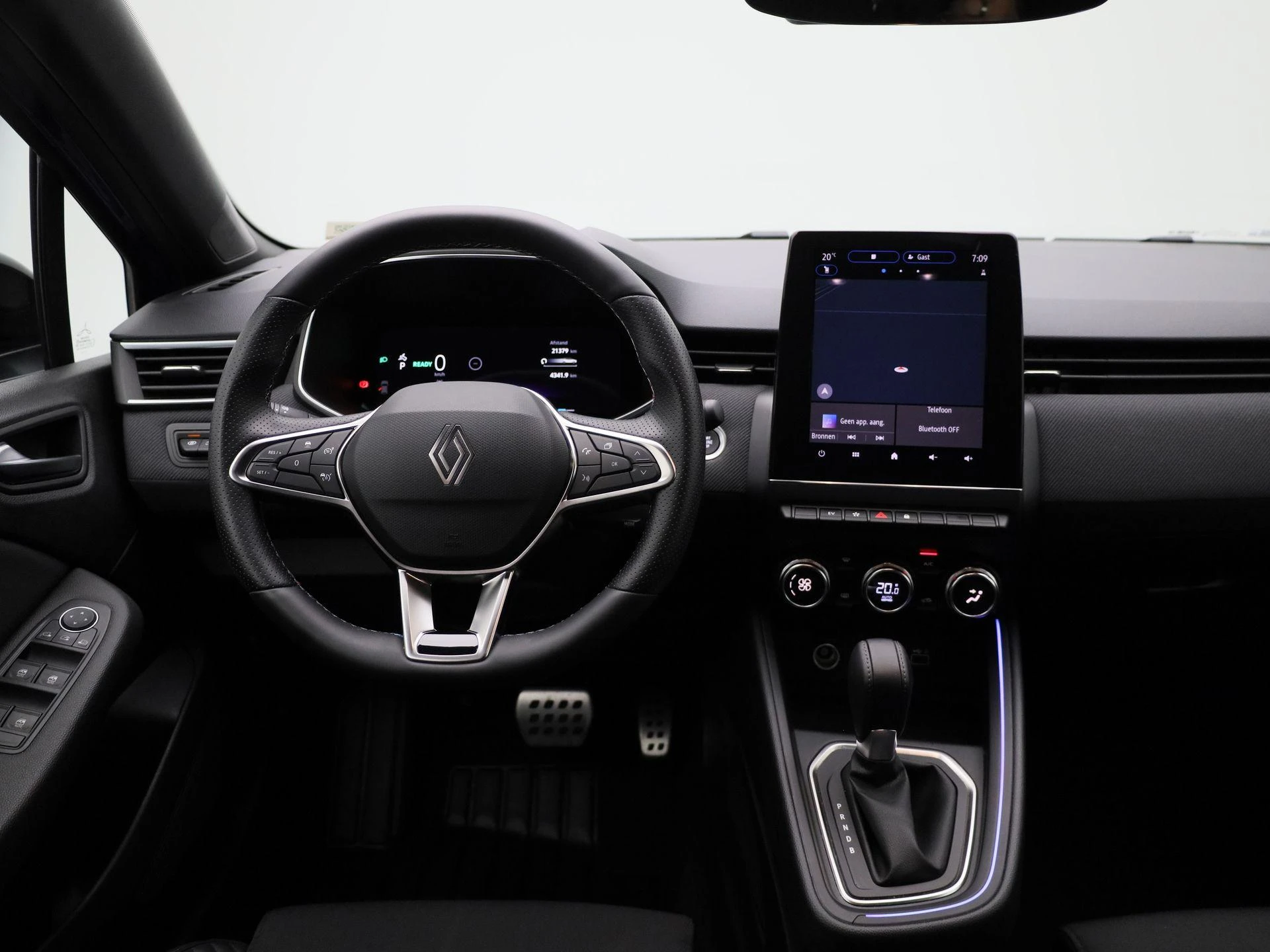 Renault-Clio-image-6