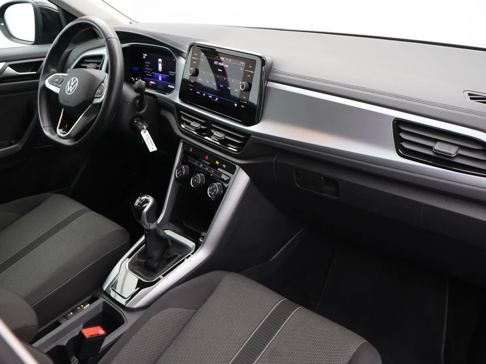 Volkswagen T-Roc T-Roc Life 1.0TSI 110PK *VIRTUAL COCKPIT*PDC*ACC*APP-CONNECT*...*