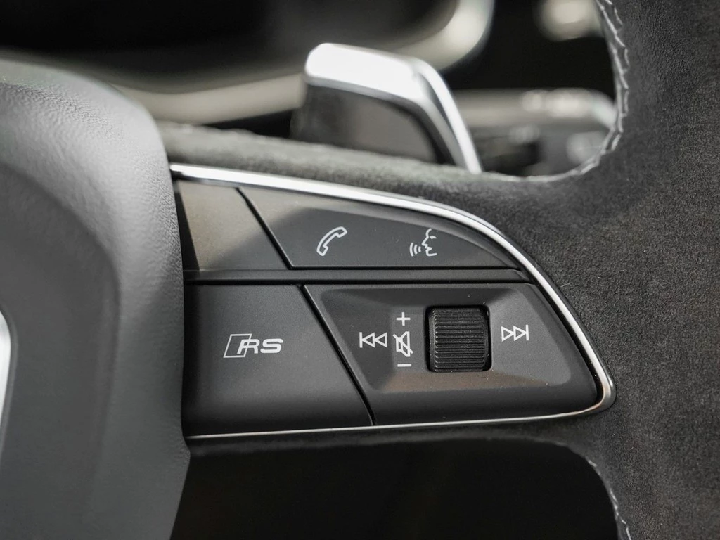 Audi RSQ8 performance 4.0 TFSI quattro