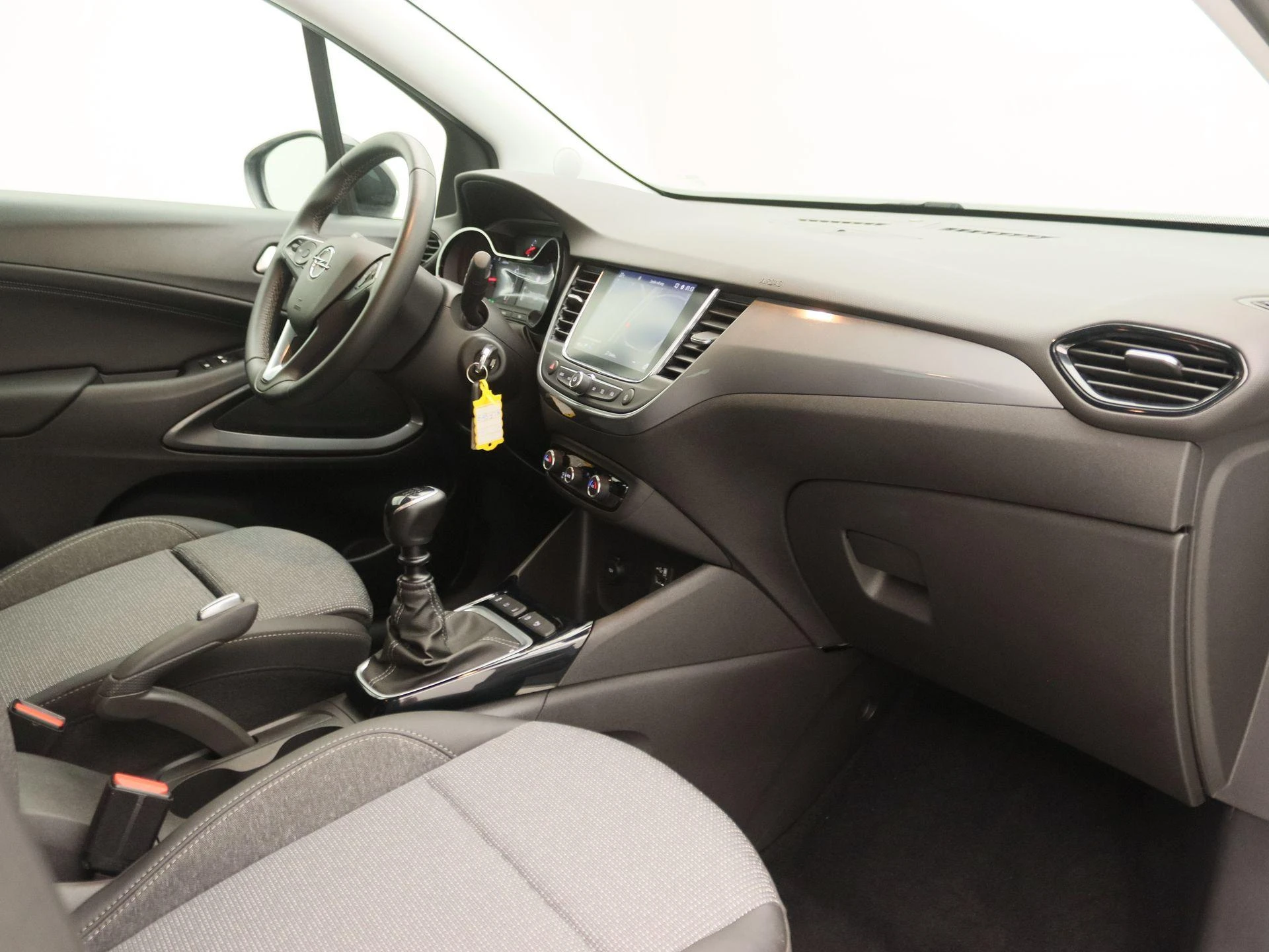 Opel-Crossland-image-22