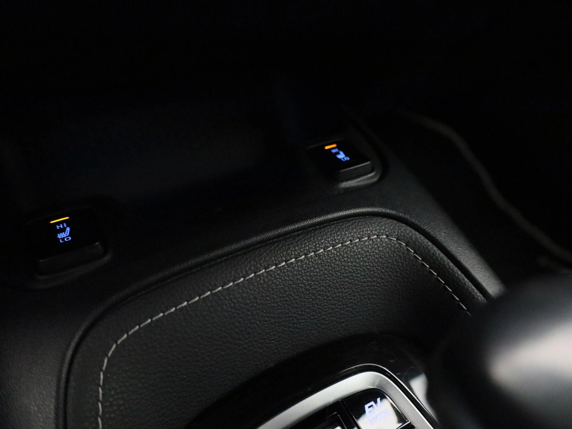 Toyota Corolla Touring Sports 1.8 Hybrid Business Intro