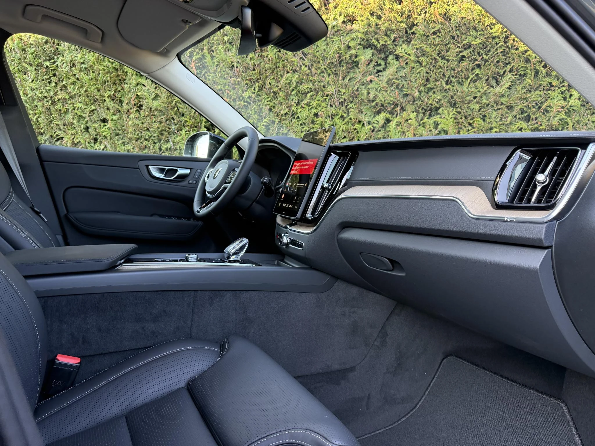 Volvo-XC60-image-12