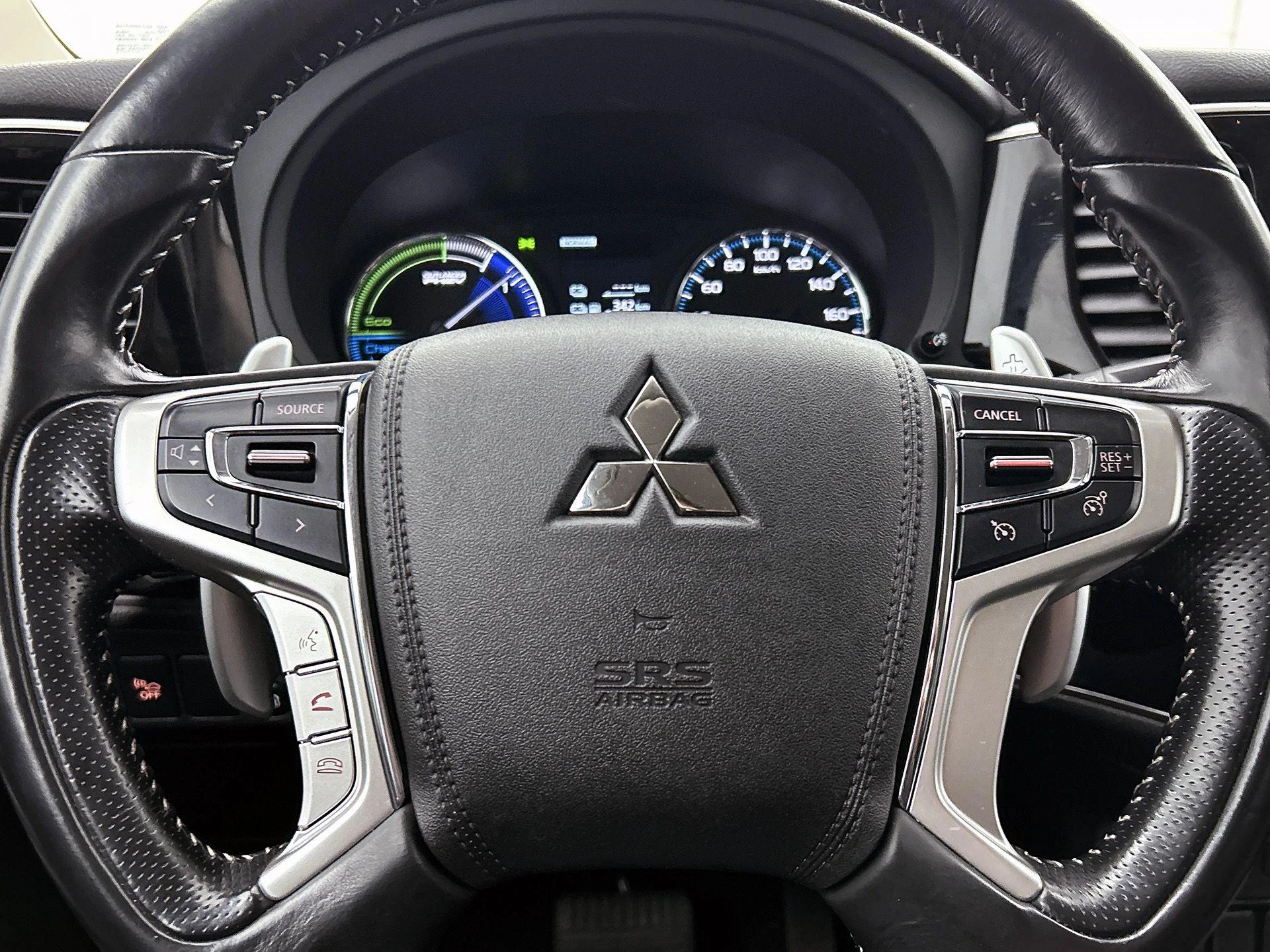 Mitsubishi-Outlander-image-33