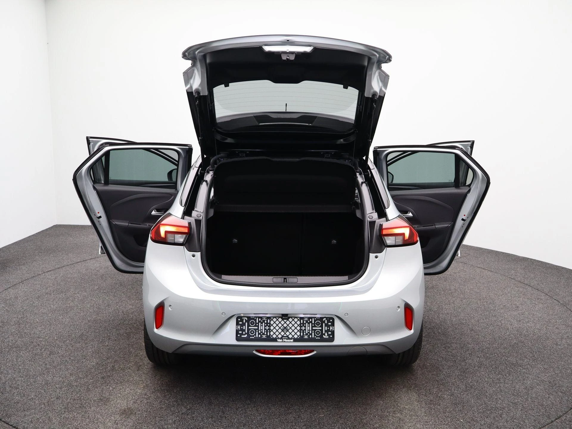 Opel-Corsa-e-image-13