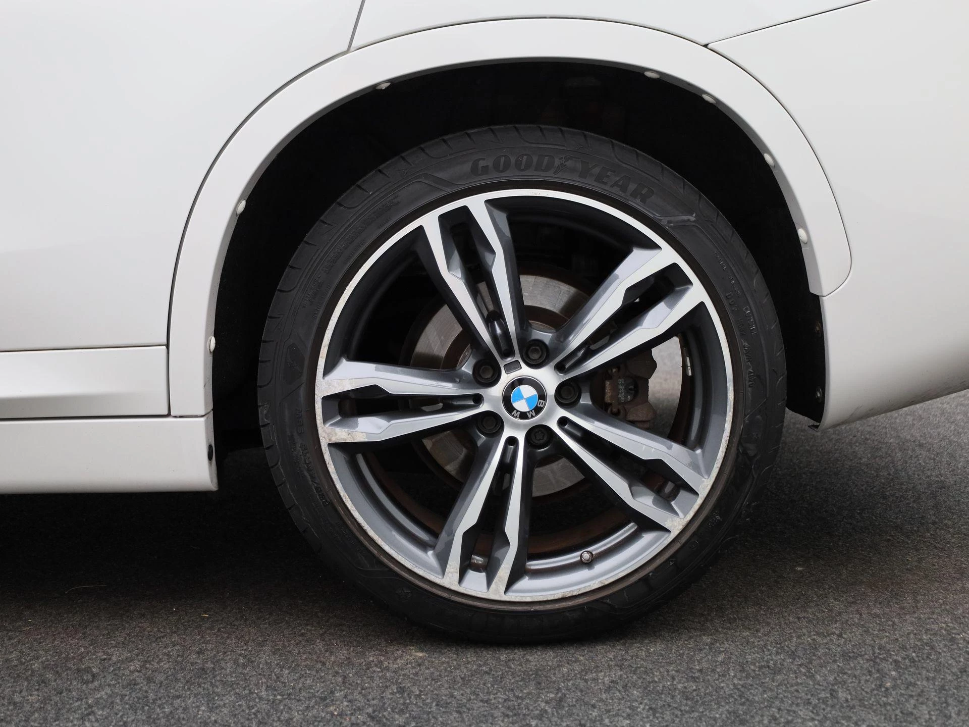 BMW-X1-image-12