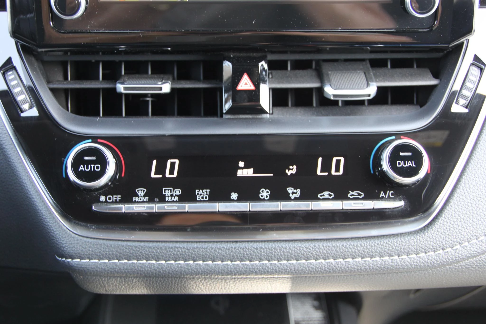 Toyota Corolla 1.8 Hybrid Style Plus e-CVT