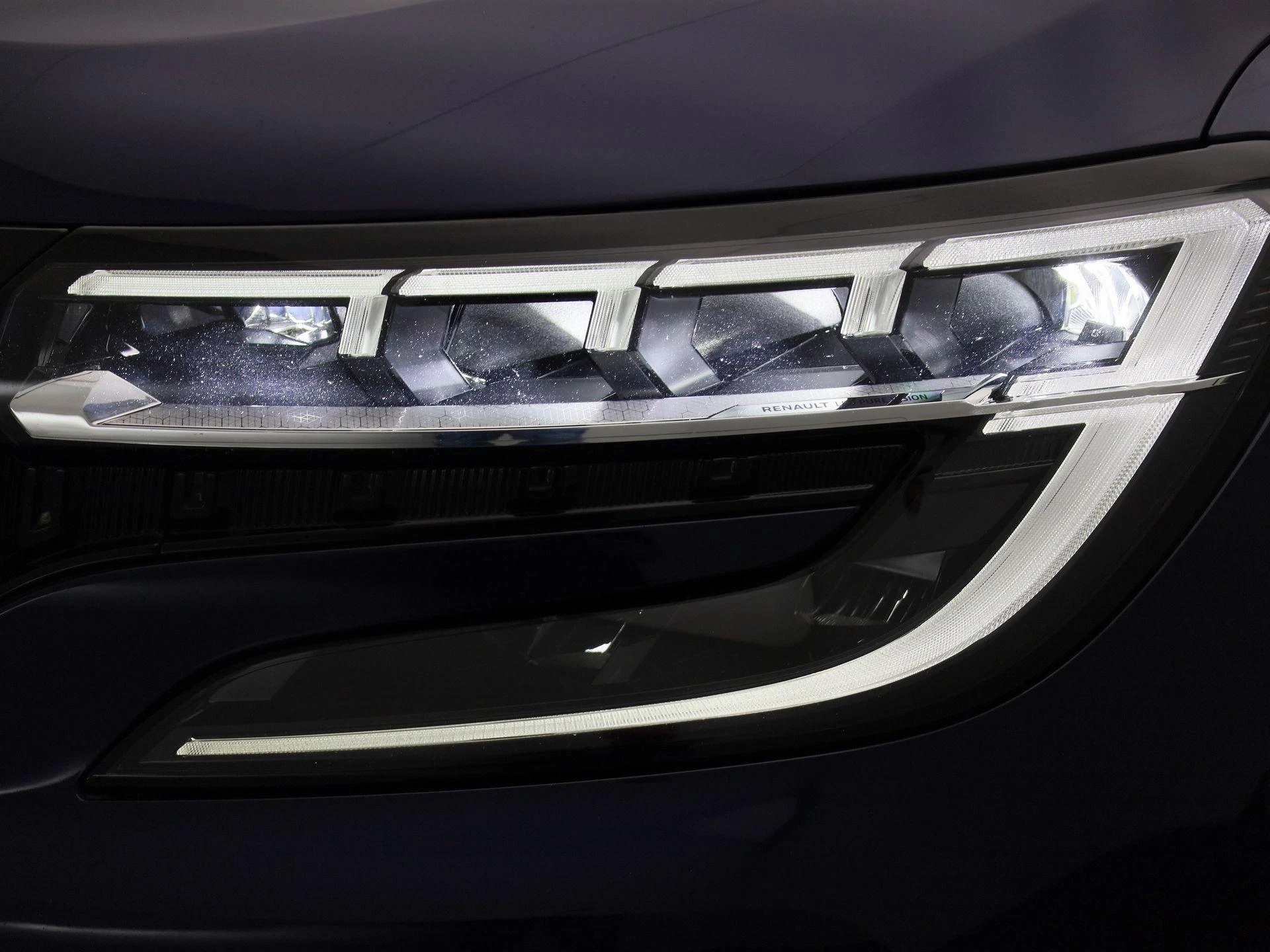 Renault Espace E-Tech full hybrid 200 iconic 5p.