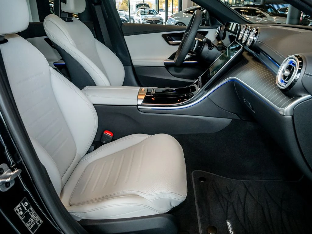 Mercedes-Benz-C-Klasse 220 d-image-10