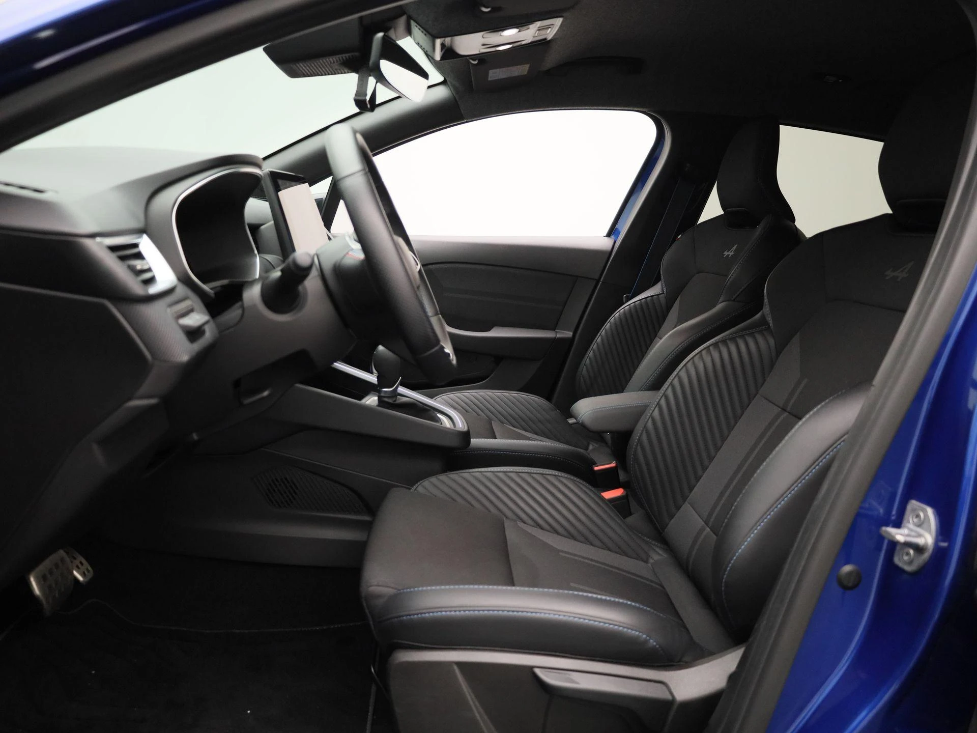 Renault-Clio-image-10
