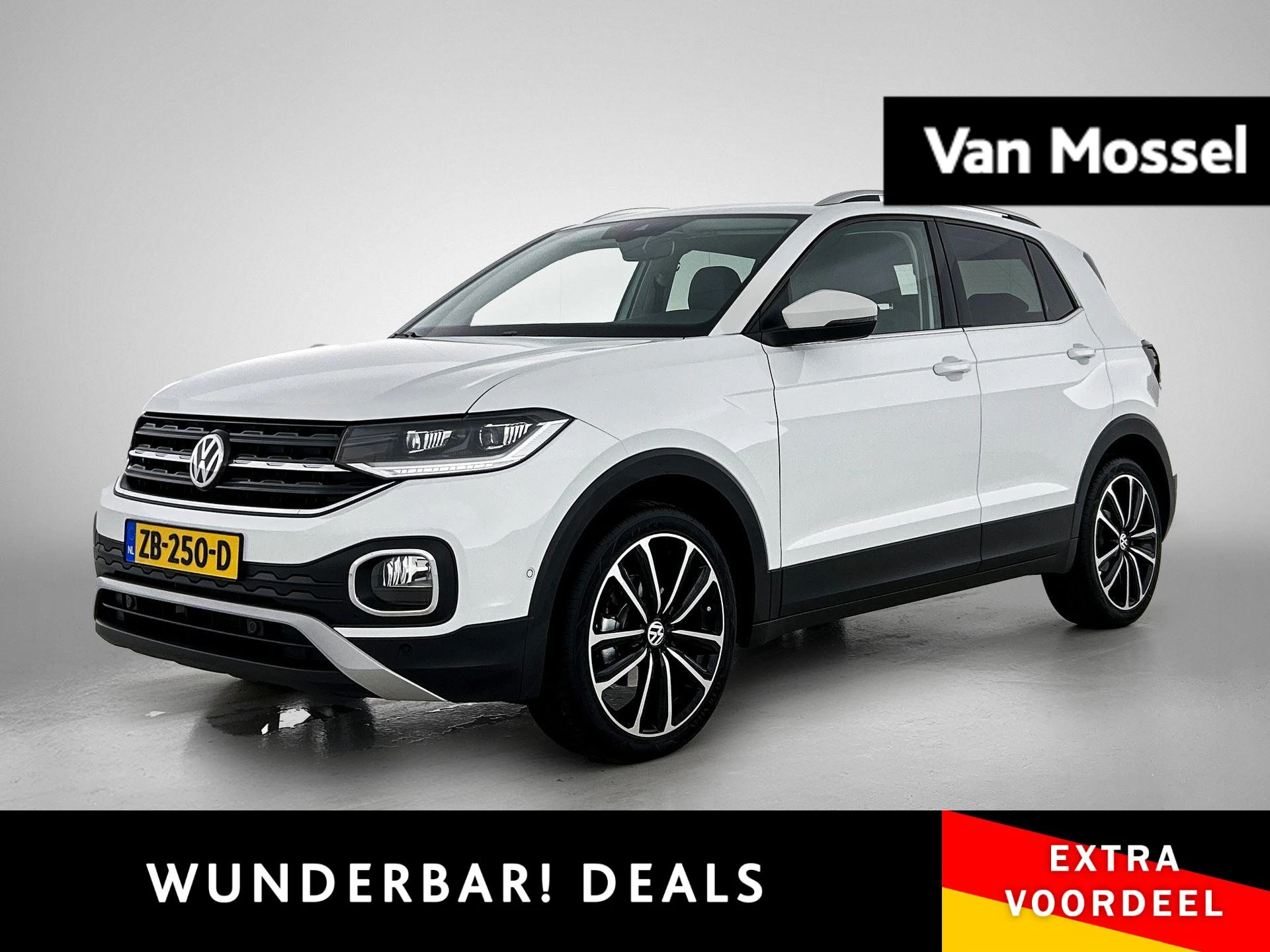 Volkswagen-T-Cross-image-0