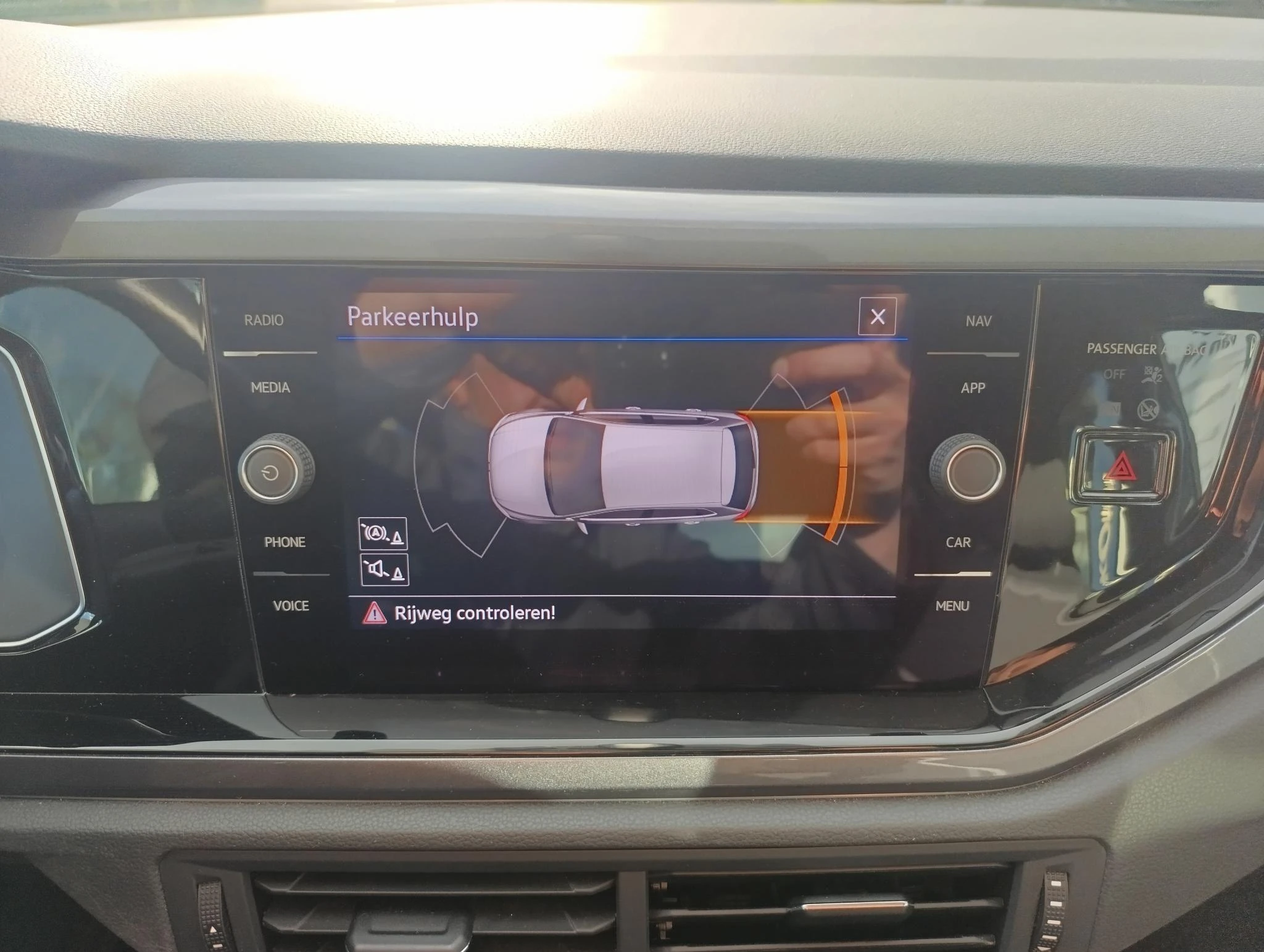 Volkswagen-Polo-image-23