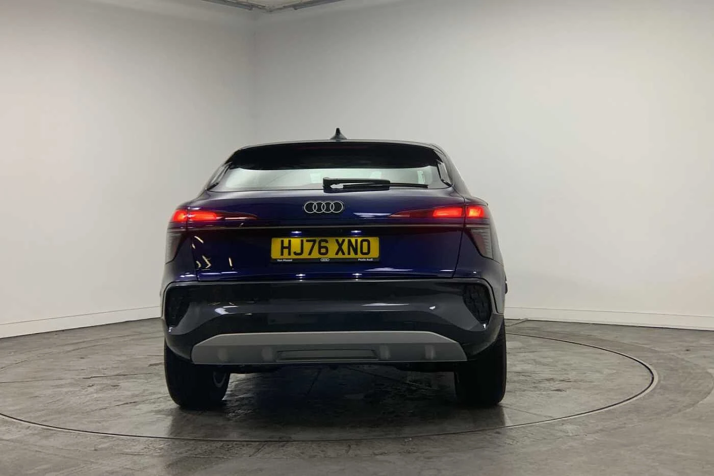 Audi-Q3-image-10