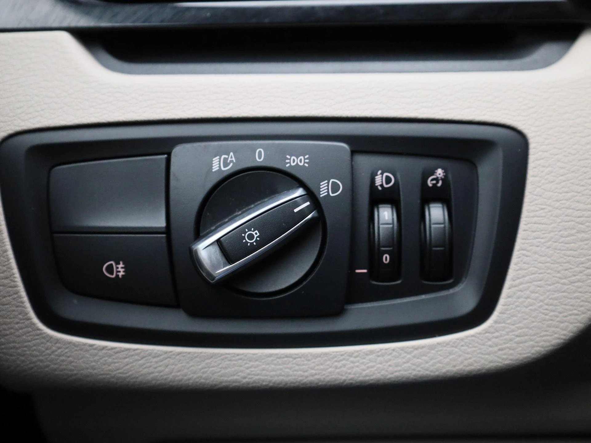 BMW X1 sDrive16dA (85 kW)