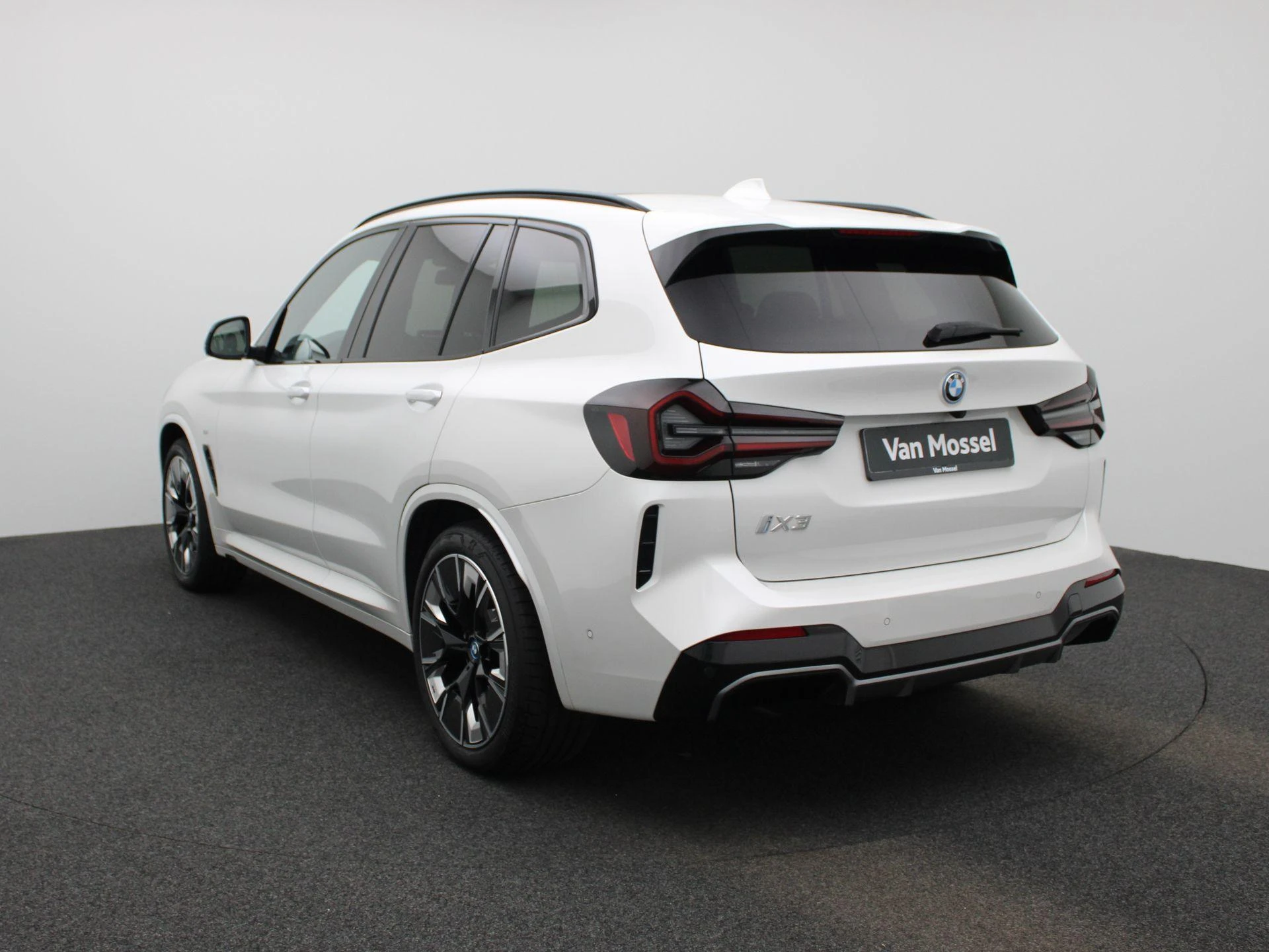 BMW iX3 High Executive 80 kWh