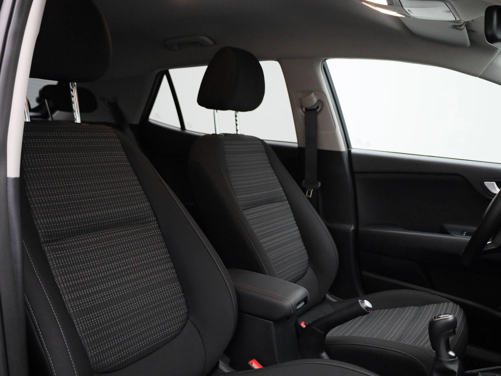 Kia Stonic 1.0 T-GDi MHEV DynamicPlusLine