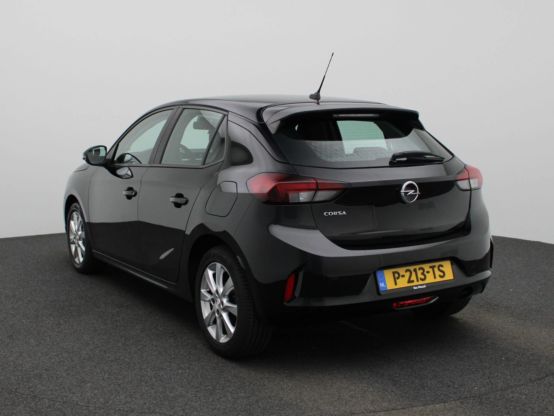 Opel-Corsa-image-1