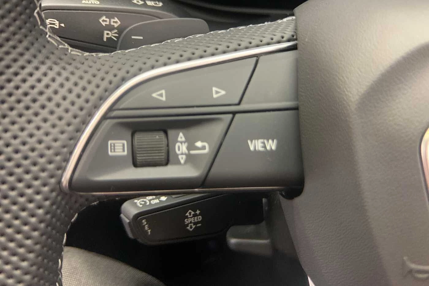 Audi-SQ7-image-17