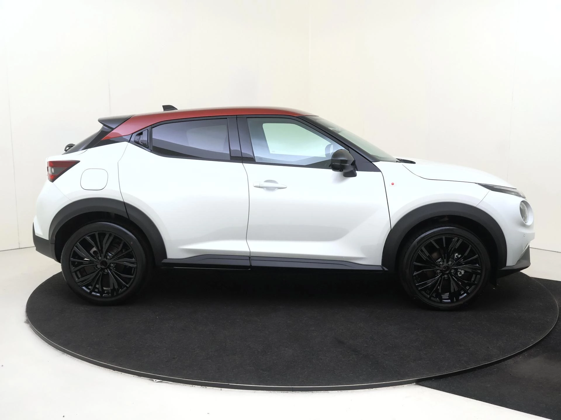 Nissan-Juke-image-8