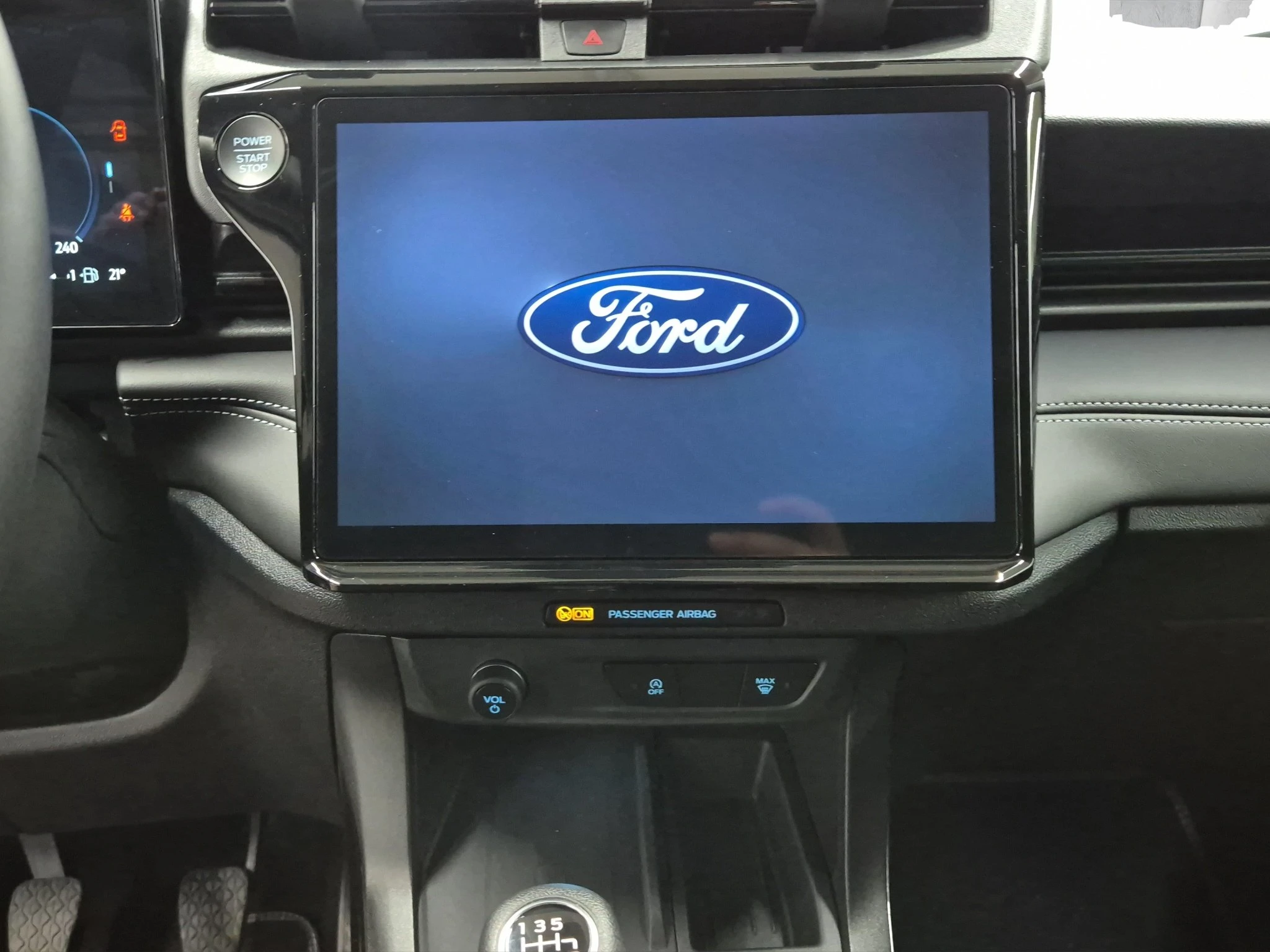 Ford-Puma-image-14