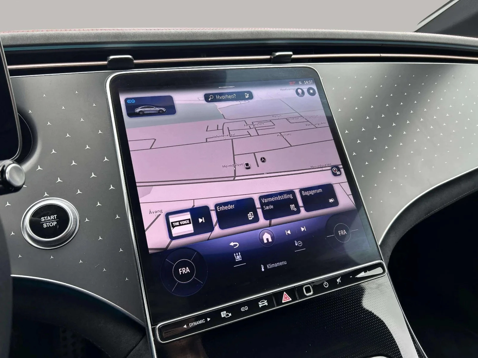 Mercedes-Benz-EQE-image-16