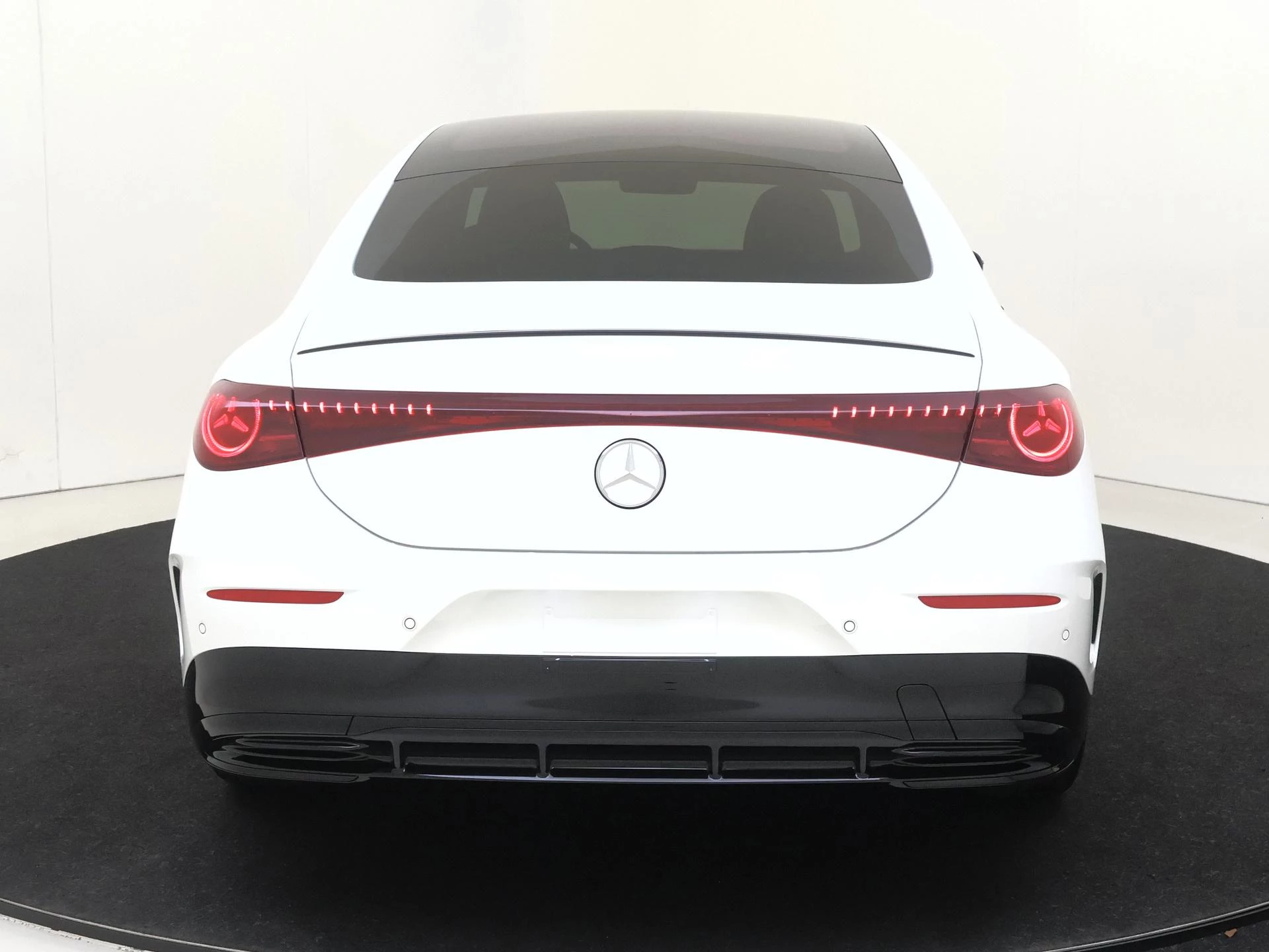 Mercedes-Benz CLA 200 AMG Line Plus