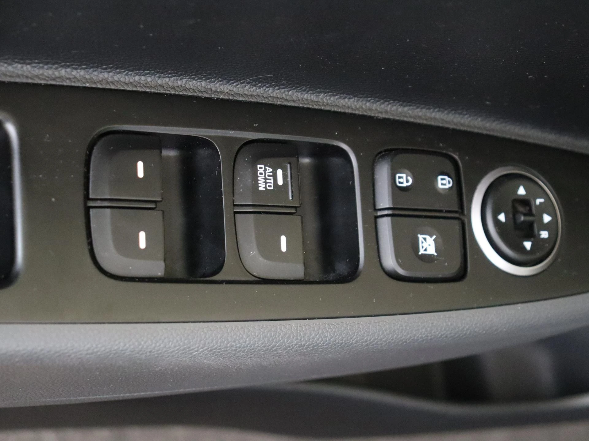 Hyundai-i10-image-22