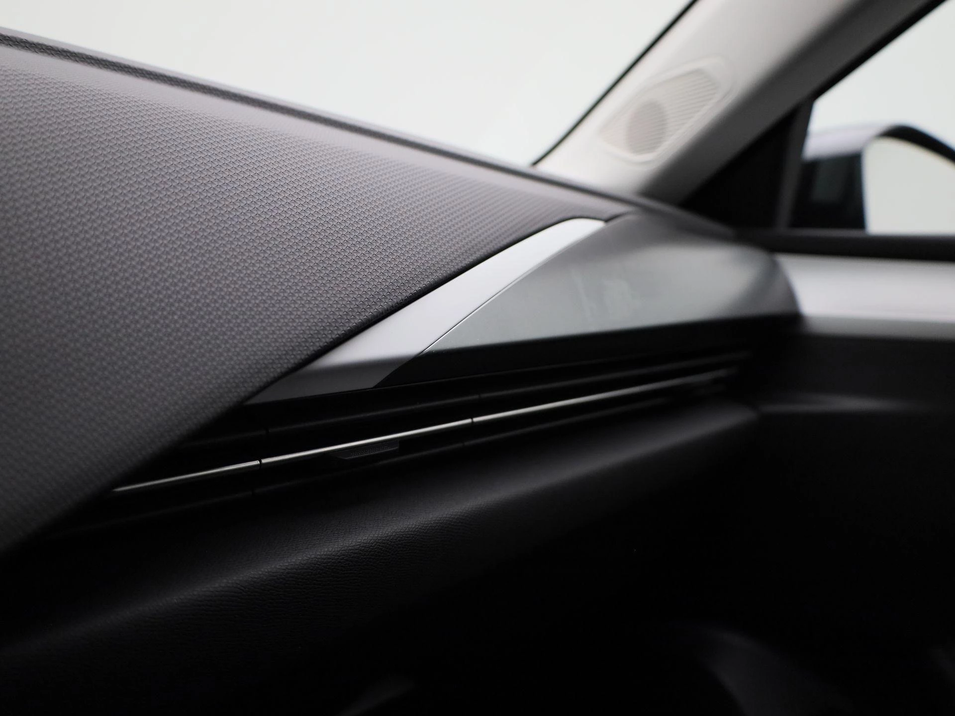 Opel-Astra-image-23