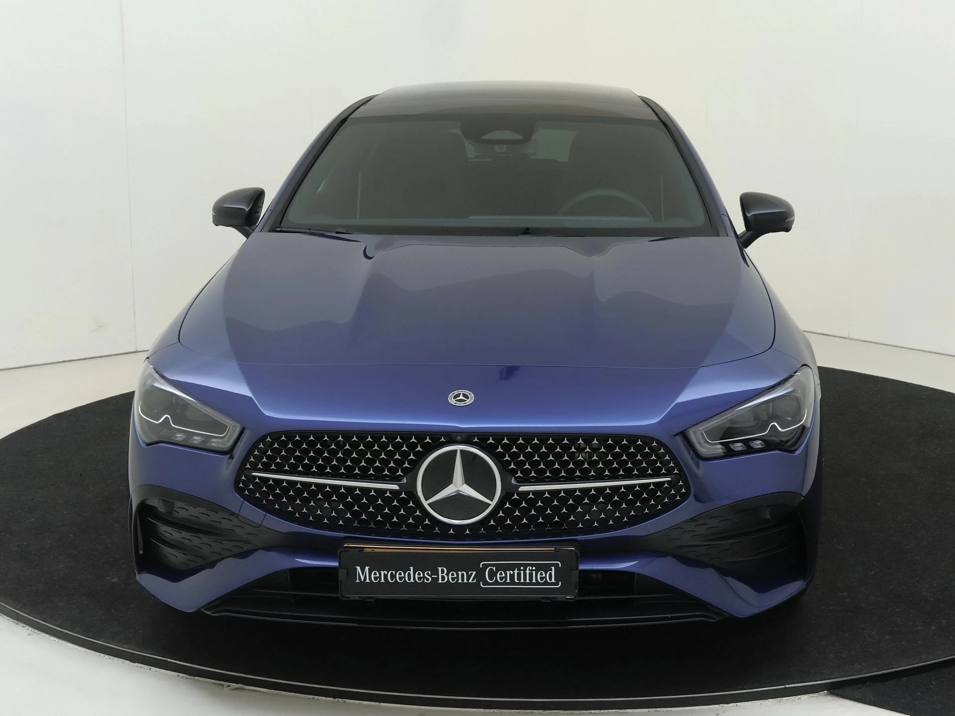 Mercedes-Benz-CLA-image-5