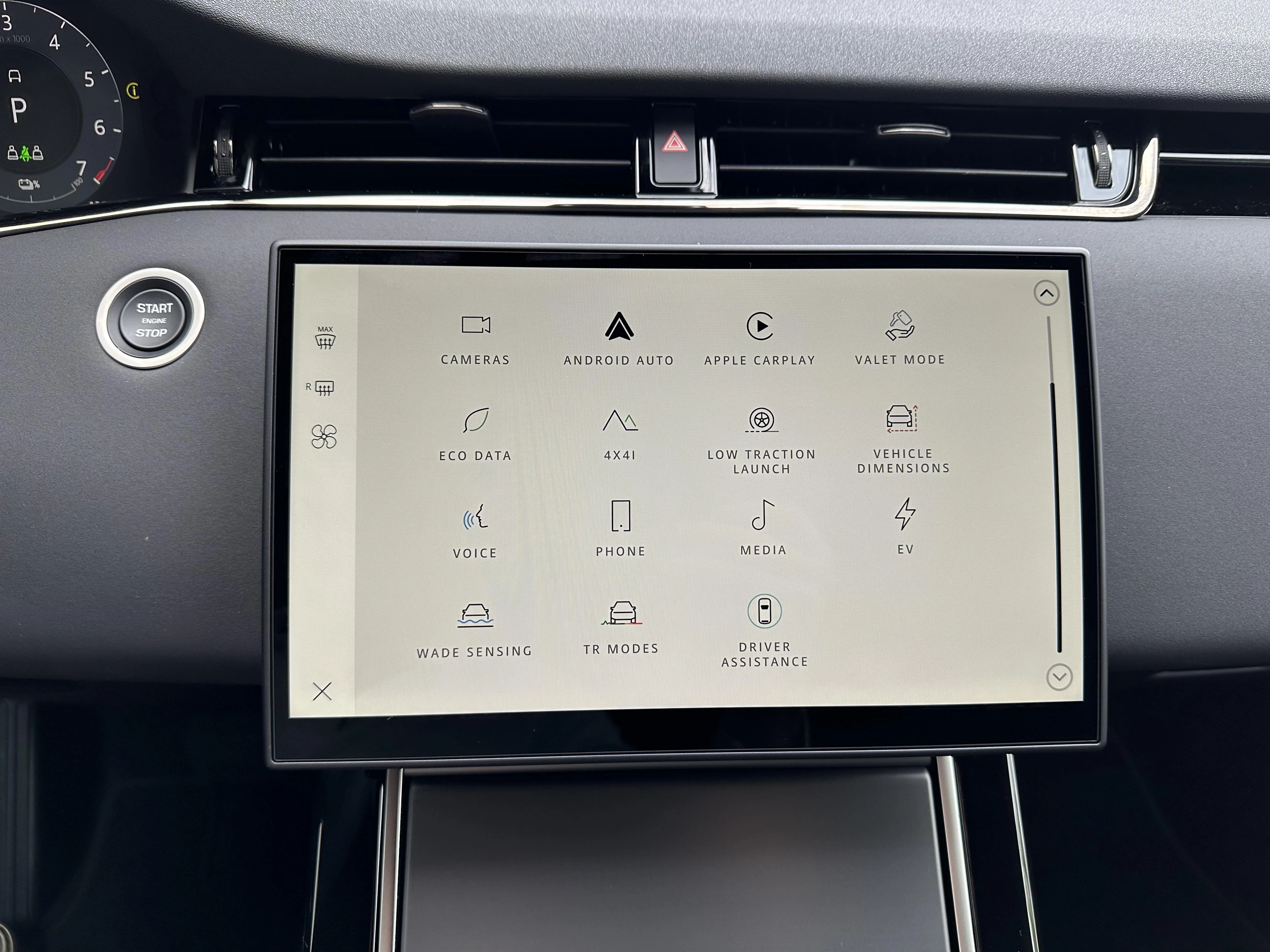 Land Rover-Range Rover Evoque-image-13