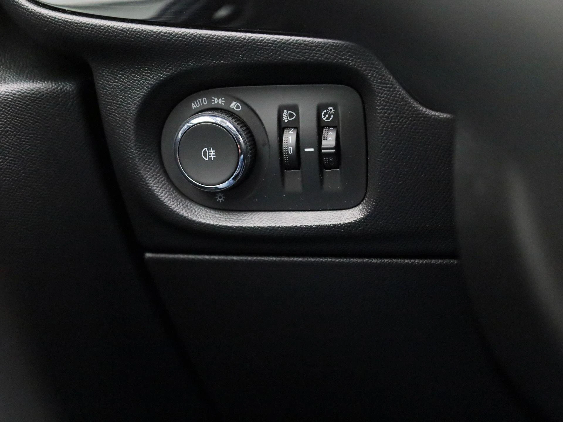 Opel-Corsa-image-17