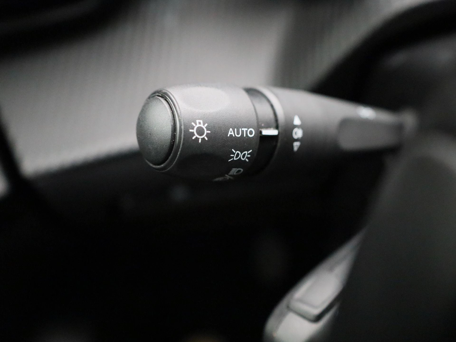 Peugeot-208-image-21