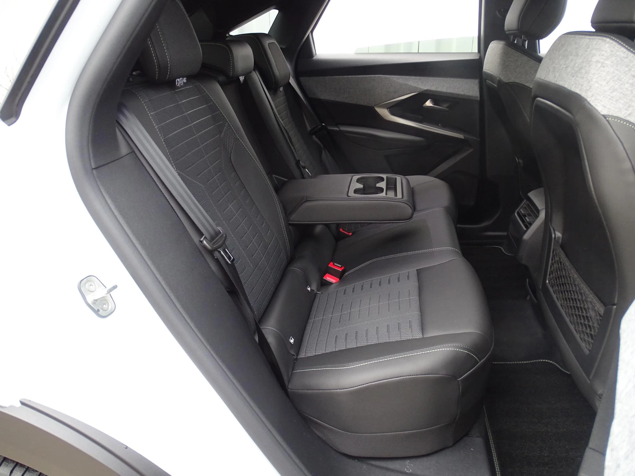 Peugeot-3008-image-14