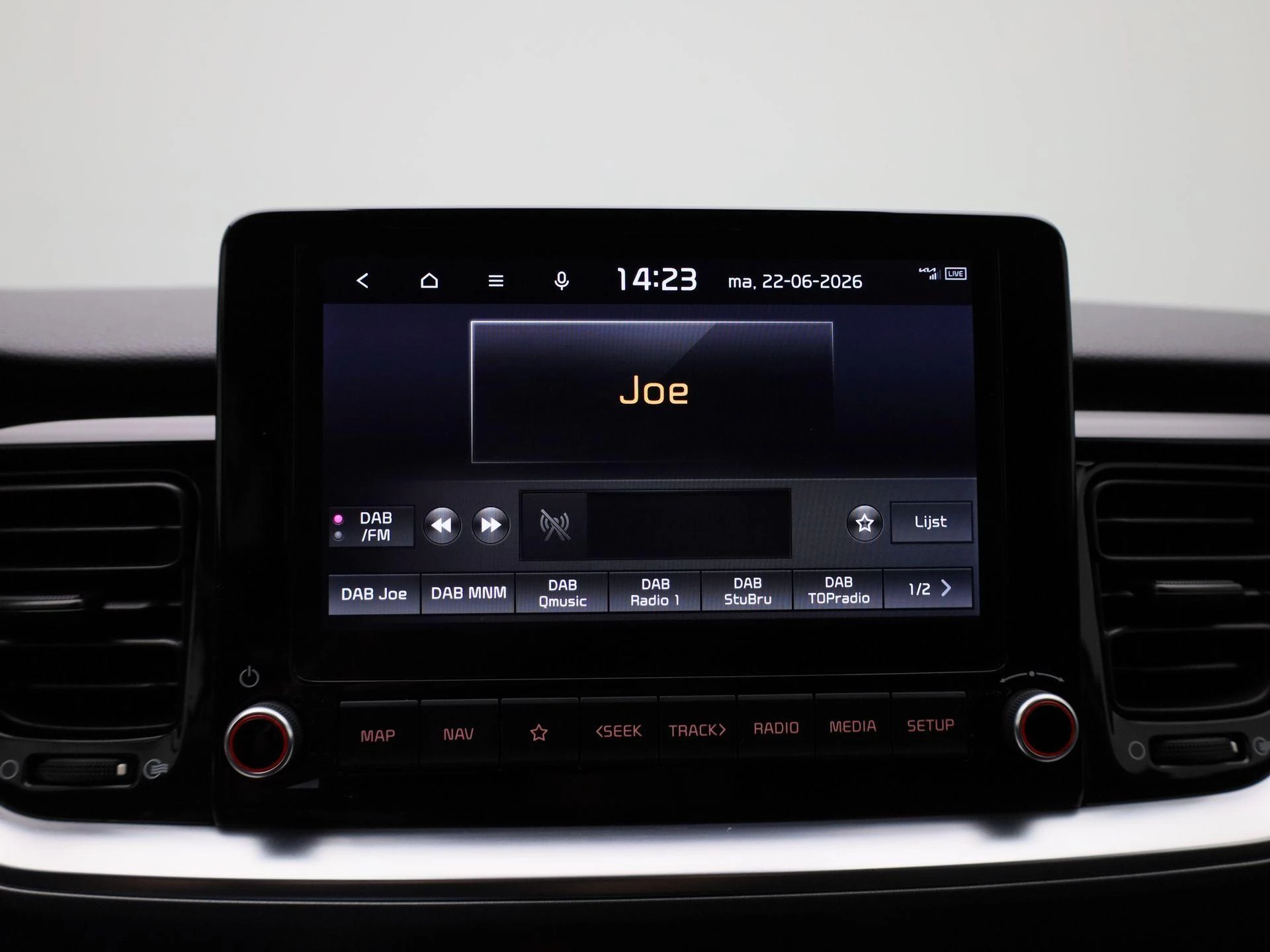 Kia-Stonic-image-17