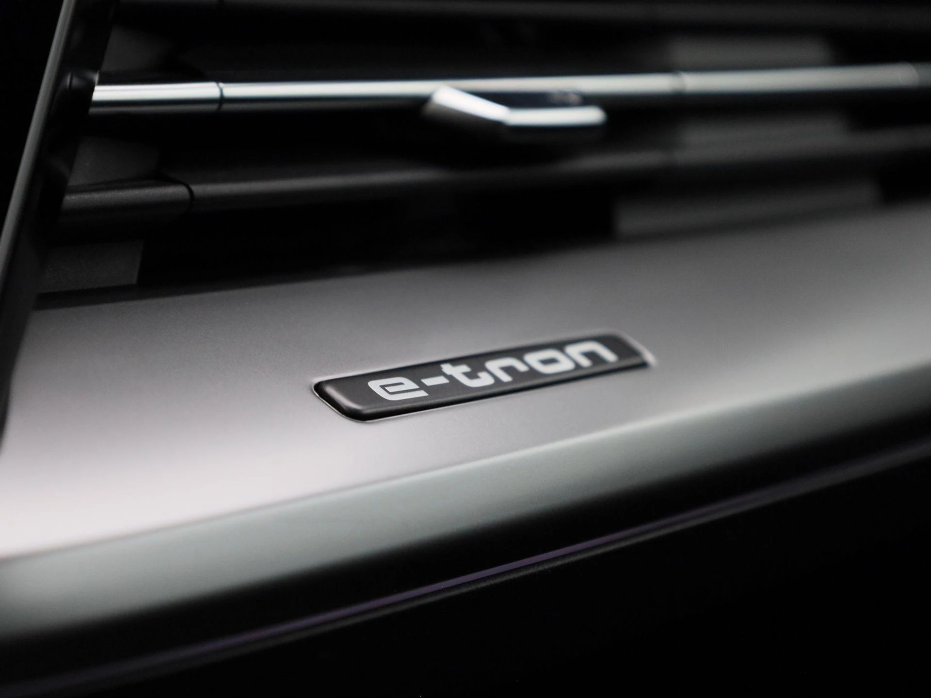 Audi-Q4 e-tron-image-26