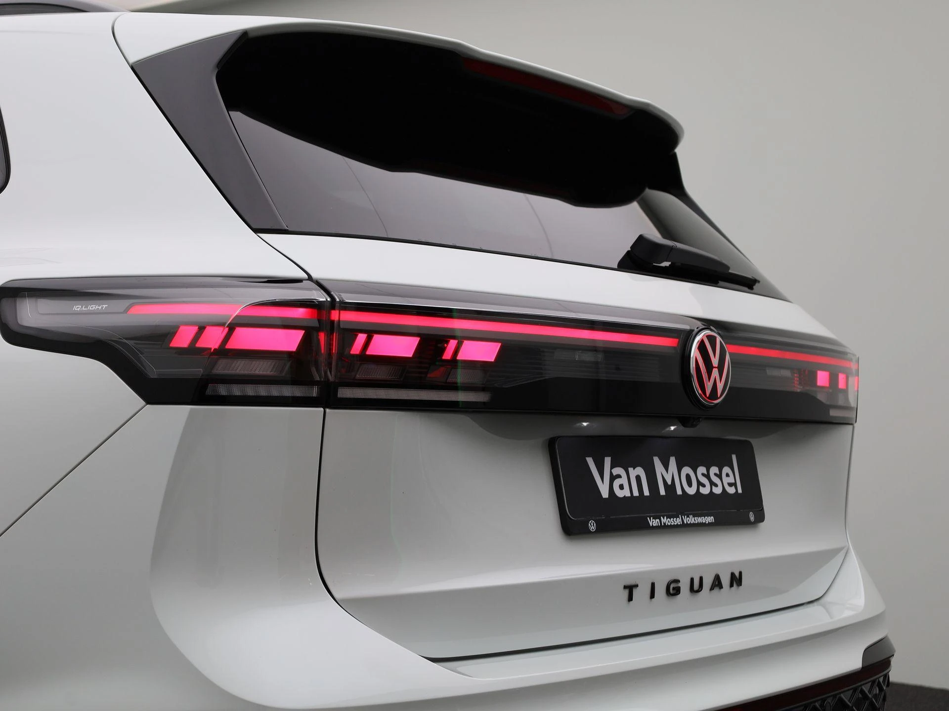 Volkswagen Tiguan 1.5 eHybrid R-Line Edition 272 PK