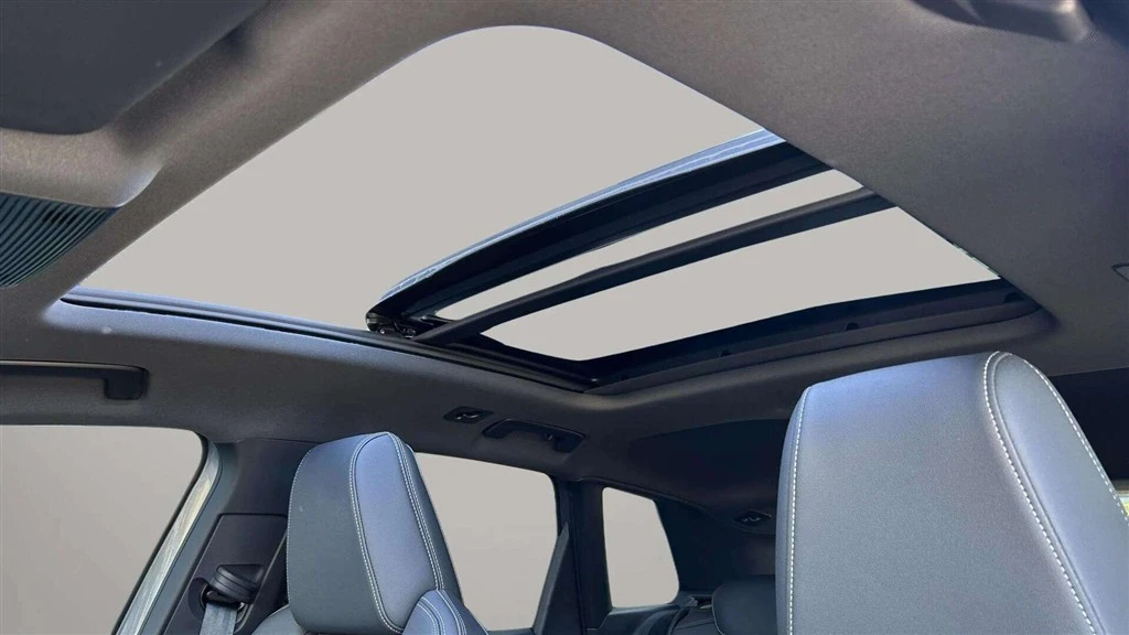 Audi-Q4 e-tron-image-10