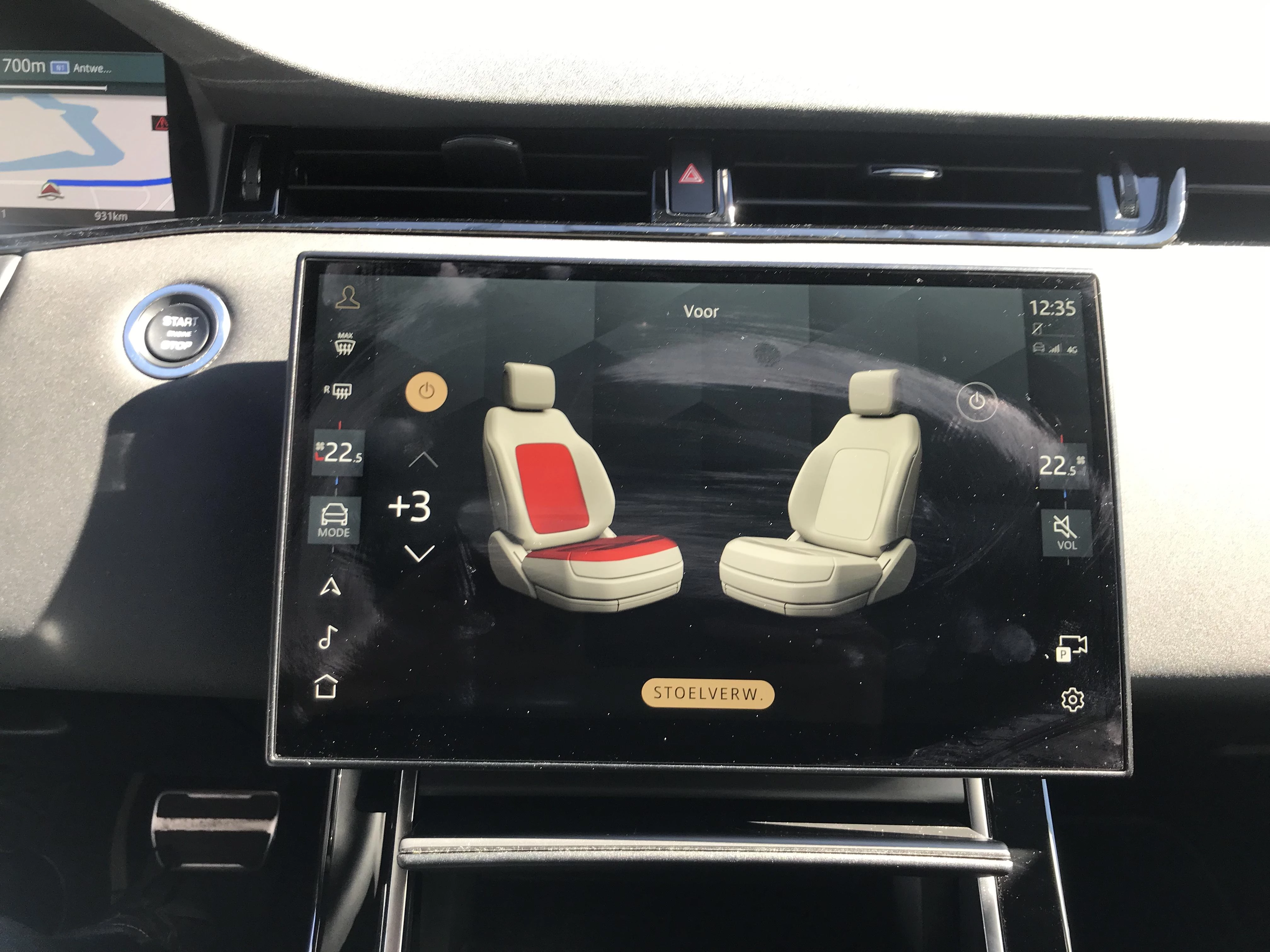 Land Rover-Range Rover Evoque-image-18