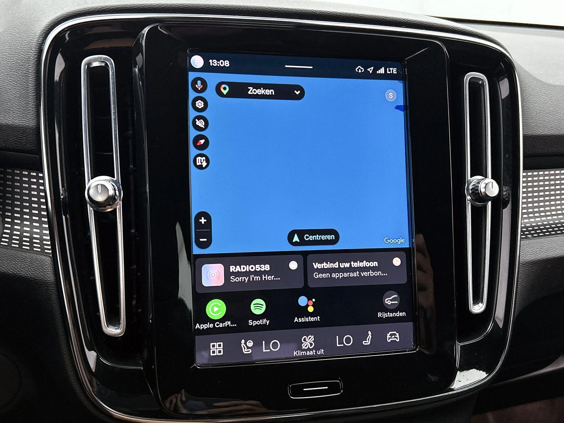 Volvo-XC40-image-35