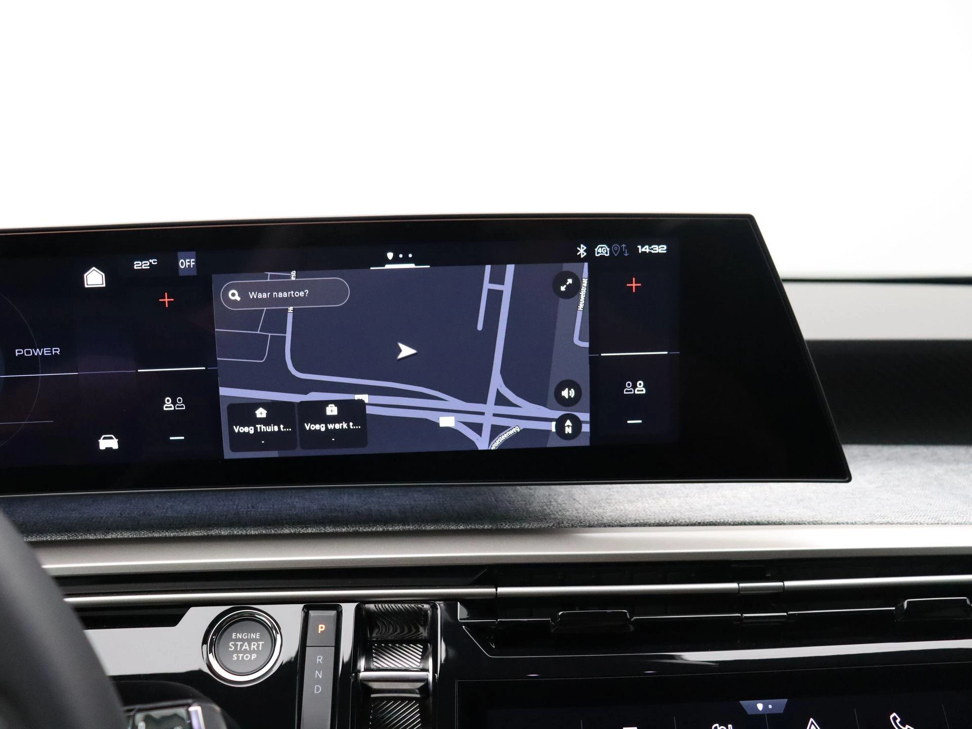 Peugeot e-5008 e-5008 213 Allure Business