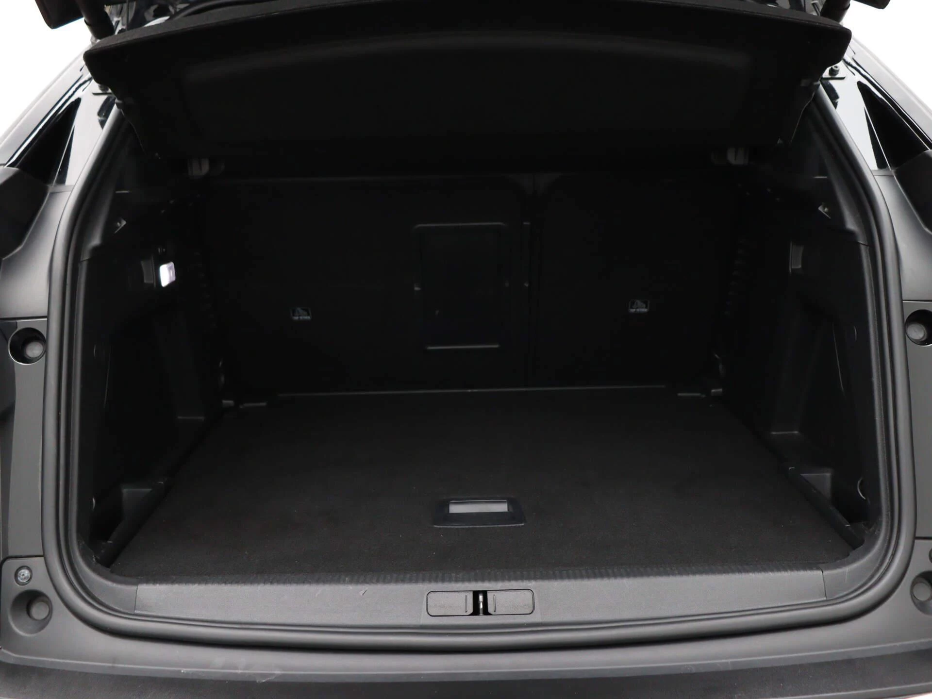 Peugeot-3008-image-12