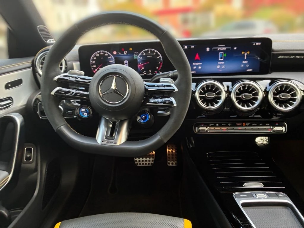 Mercedes-AMG-CLA 45 S AMG-image-9