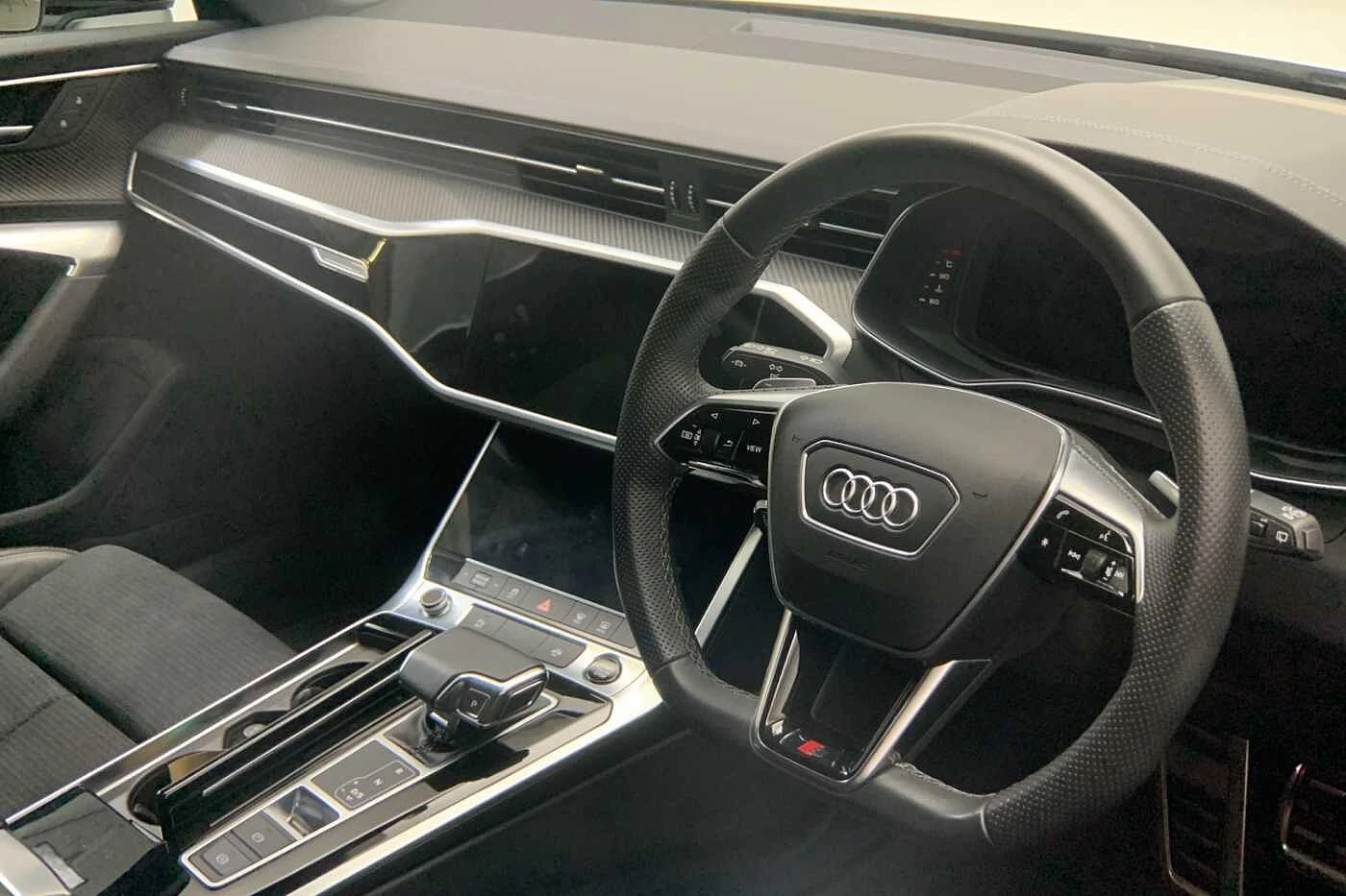 Audi-A6-image-5