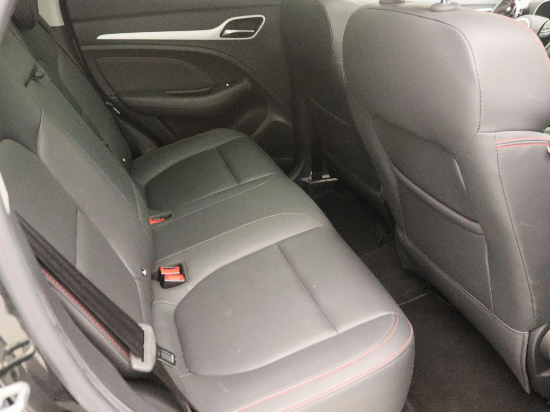 MG-ZS EV-image-23
